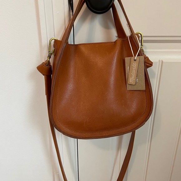 Madewell Handbags - Madewell Sydney Crossbody Bag